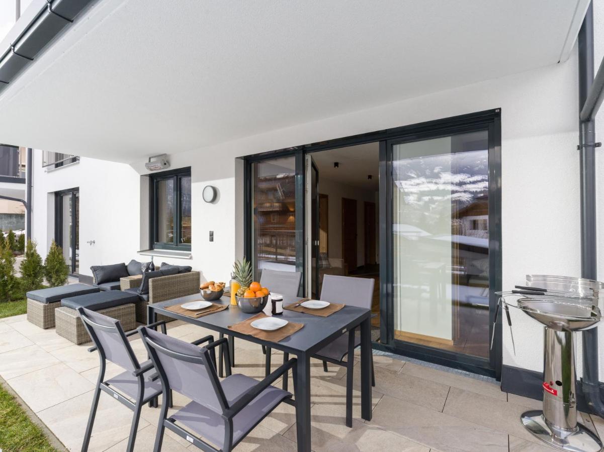 Familienwohnung Wildspitze Fuegen Exterior photo